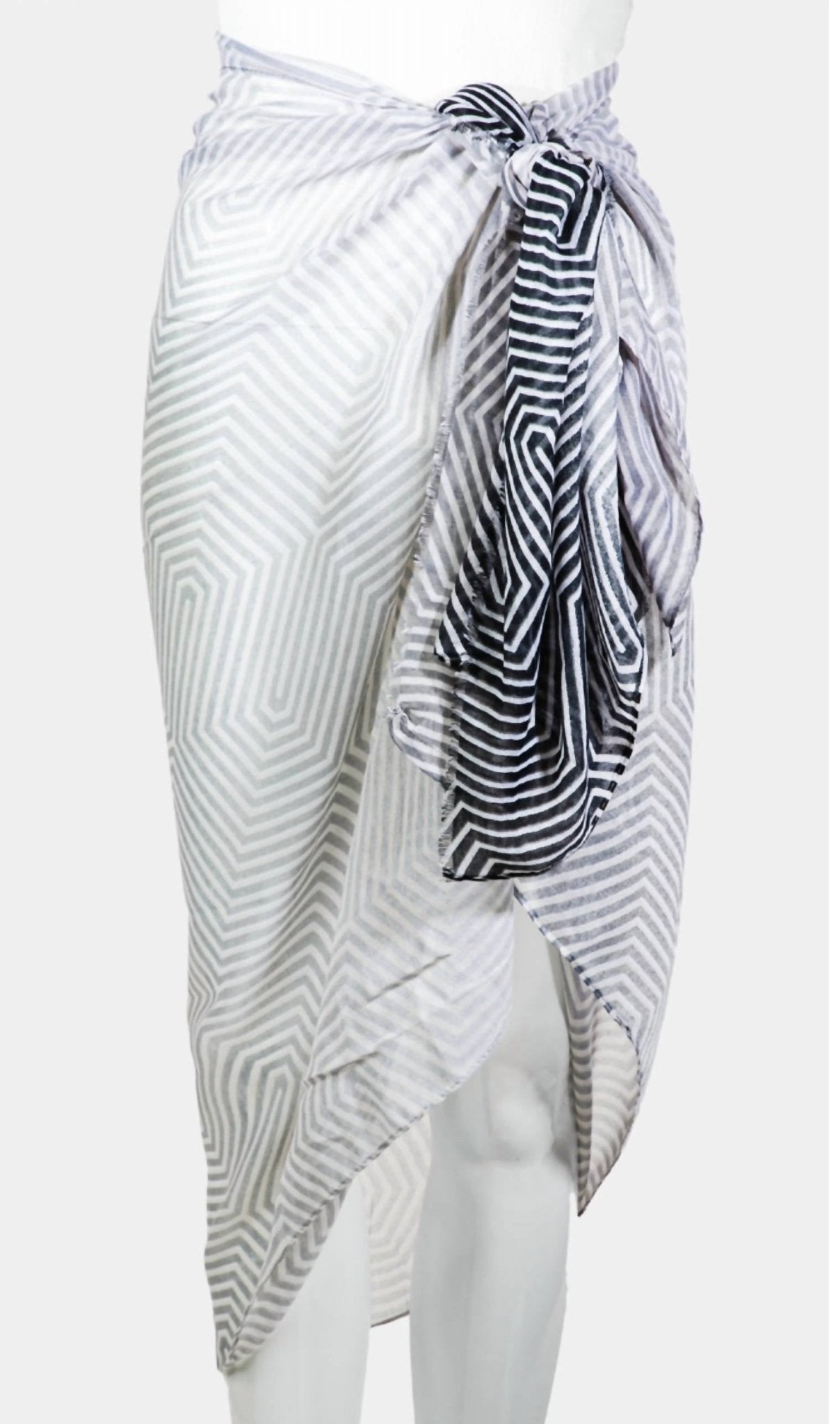 Melissa Masse - Women's Geometric Print Scarf - accessories - grey - rayon