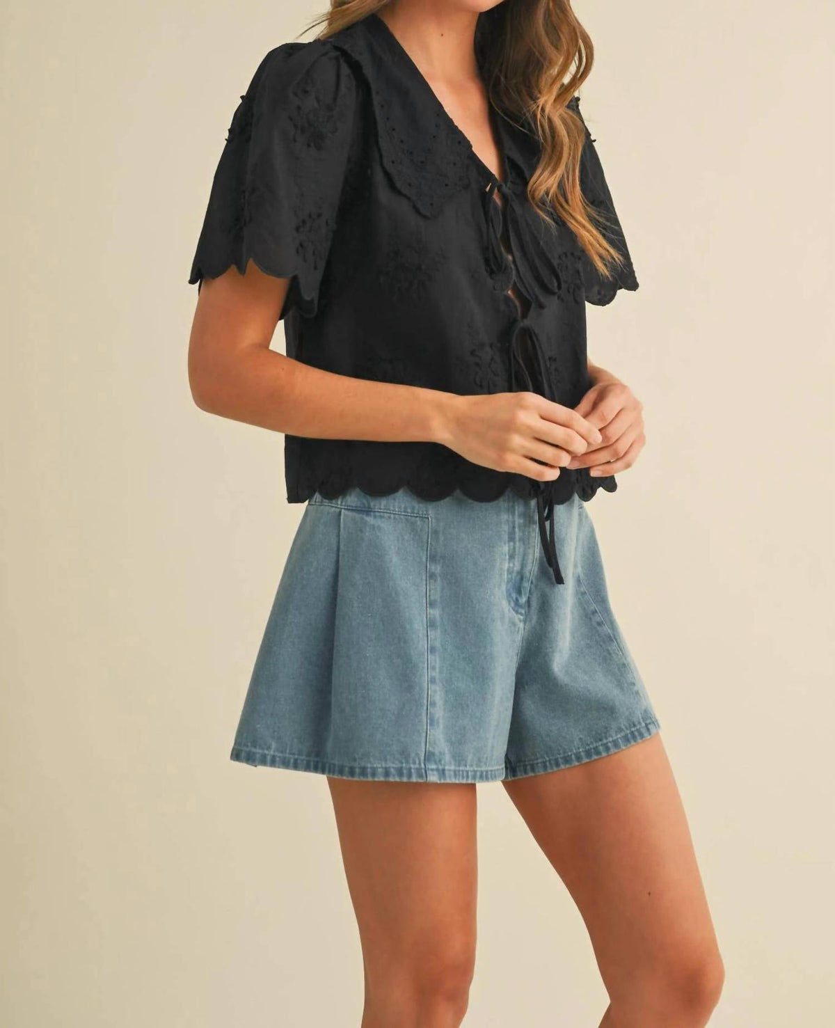 &Merci - Tie Front Collard Lace Top