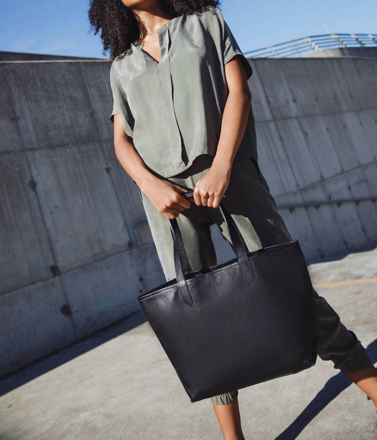 Mesch - Women's Kyle Tote Bag