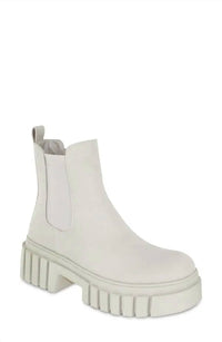 Mia - Women's Reeve Boots
