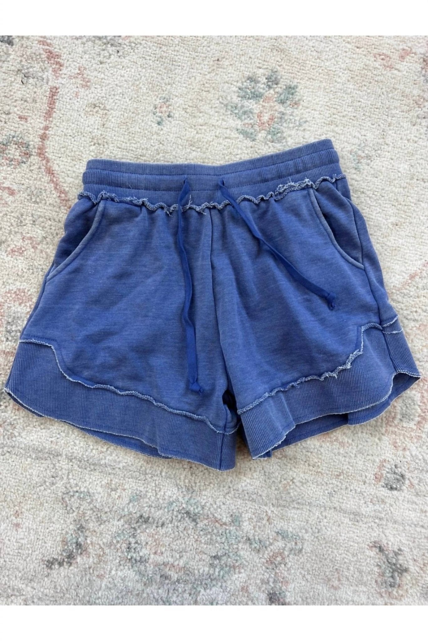 Michelle Mae - French Terry Stevie Shorts - bermudas - blue - clothing