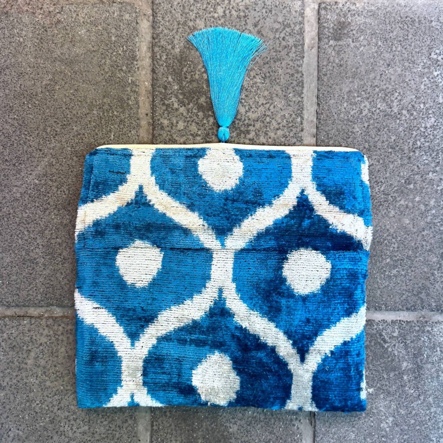 Mila Miro By Emelie - Women's Portoferraio Silk Clutch - bags - blue - clutches