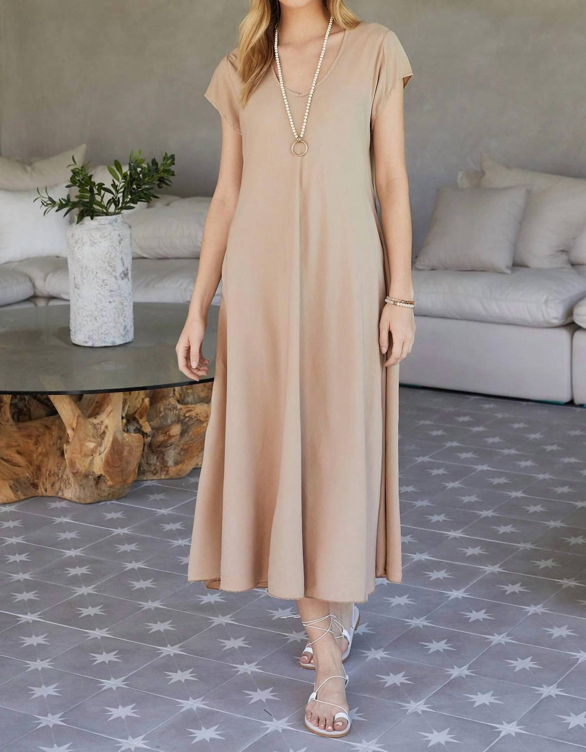 Milio Milano - The Italian Dress
