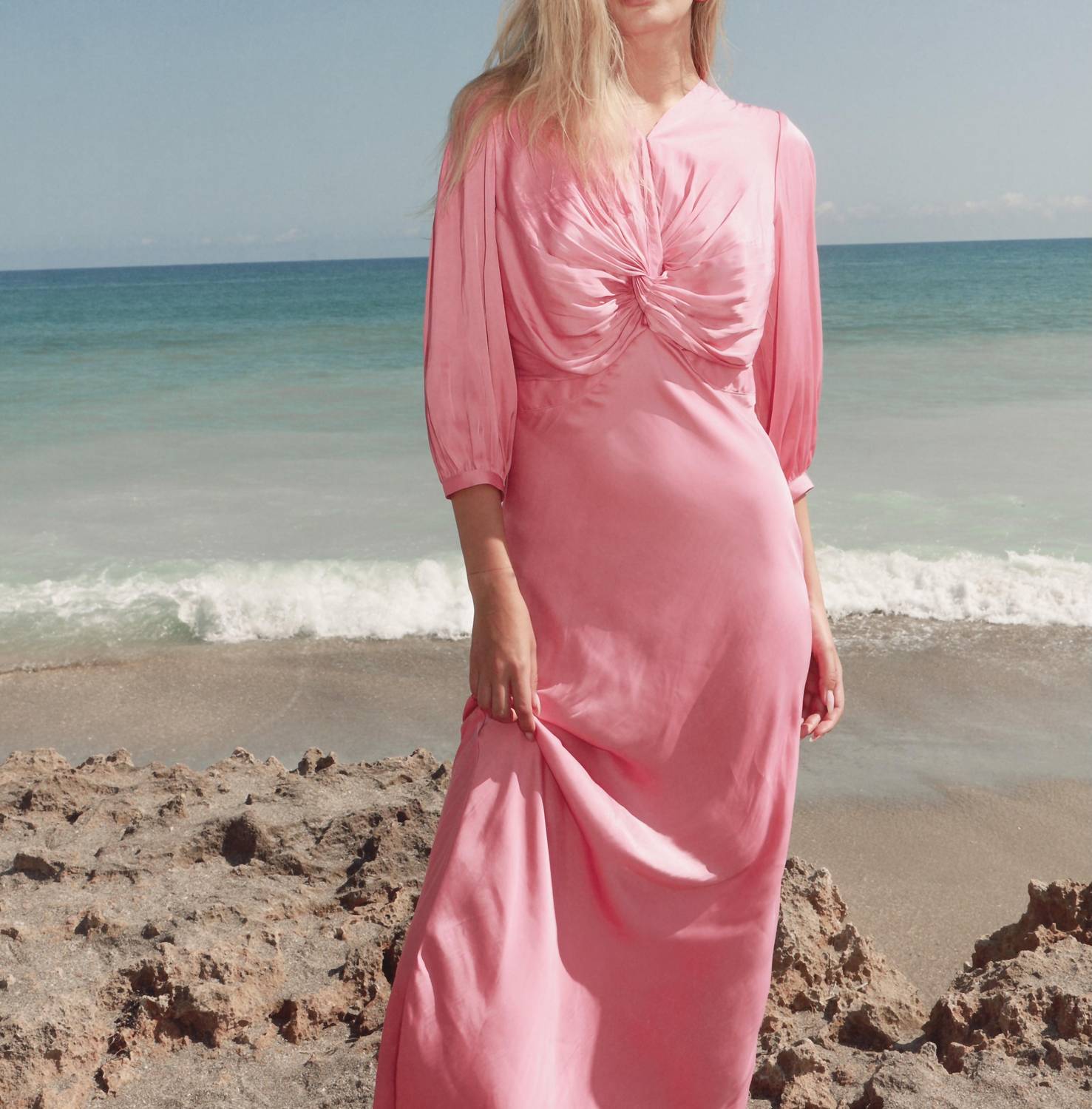 Mima Rosso - Twist Front Silky Maxi Dress - clothing - directbrandpartner - dresses