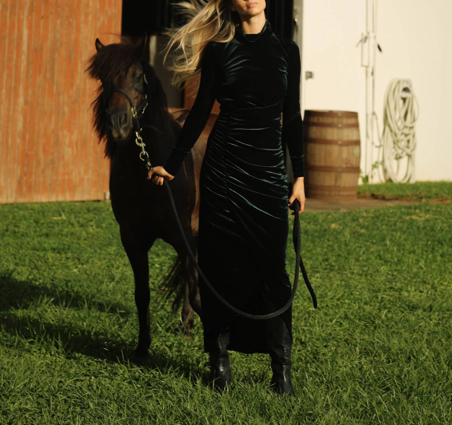 Mima Rosso - Velvet Ruched Maxi Dress - clothing - directbrandpartner - dresses