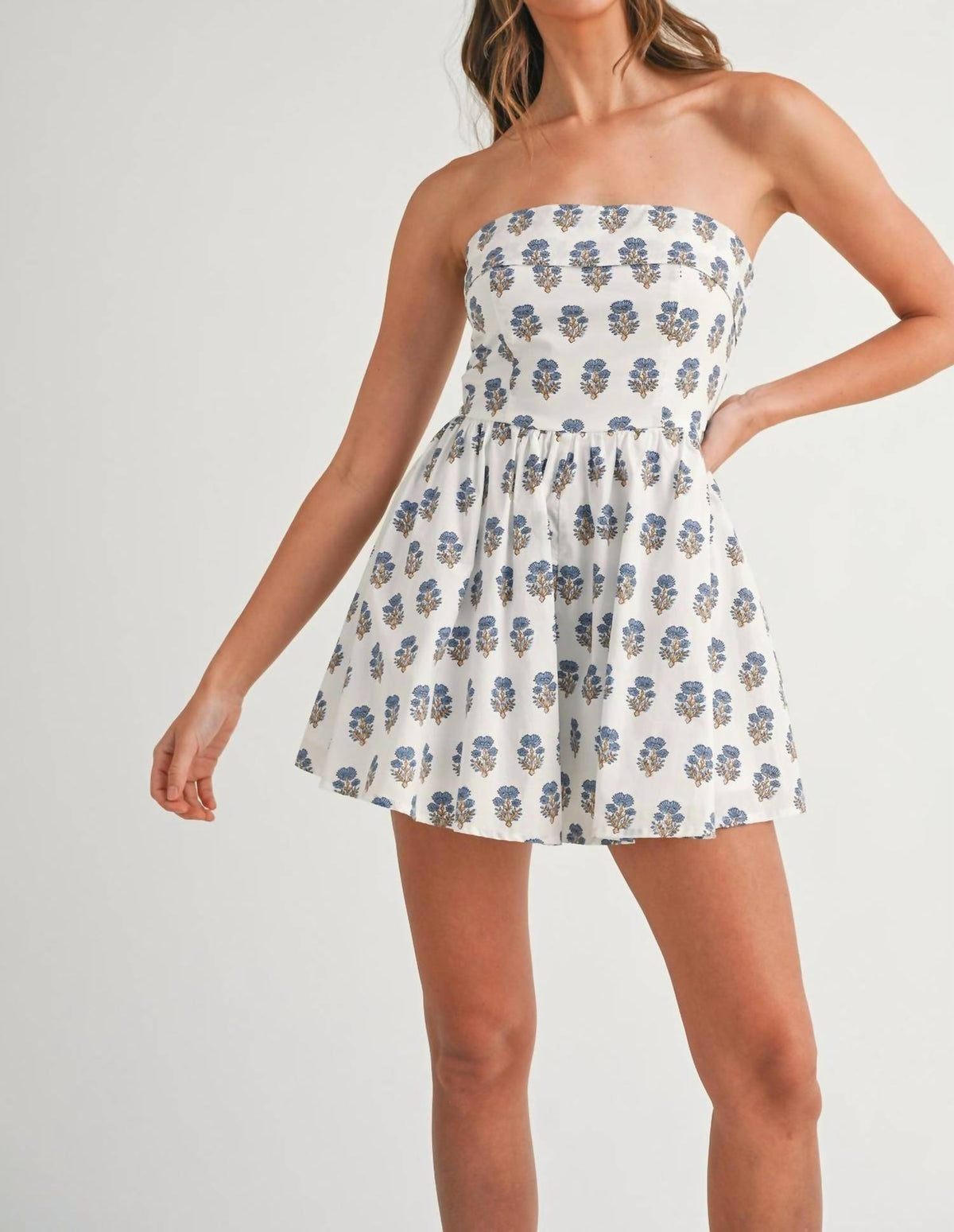 Mint - Strapless Chrysanthemum Romper