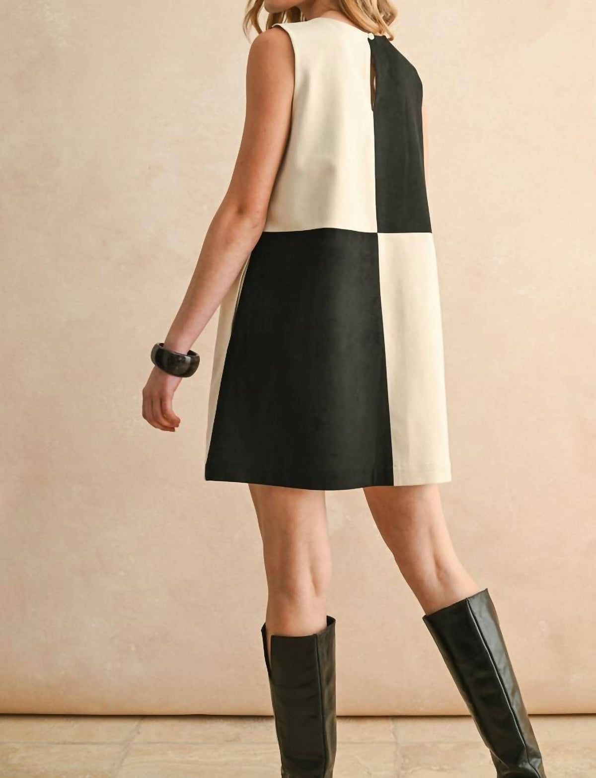 Miou Muse - Suede Color Contrasted Shift Dress