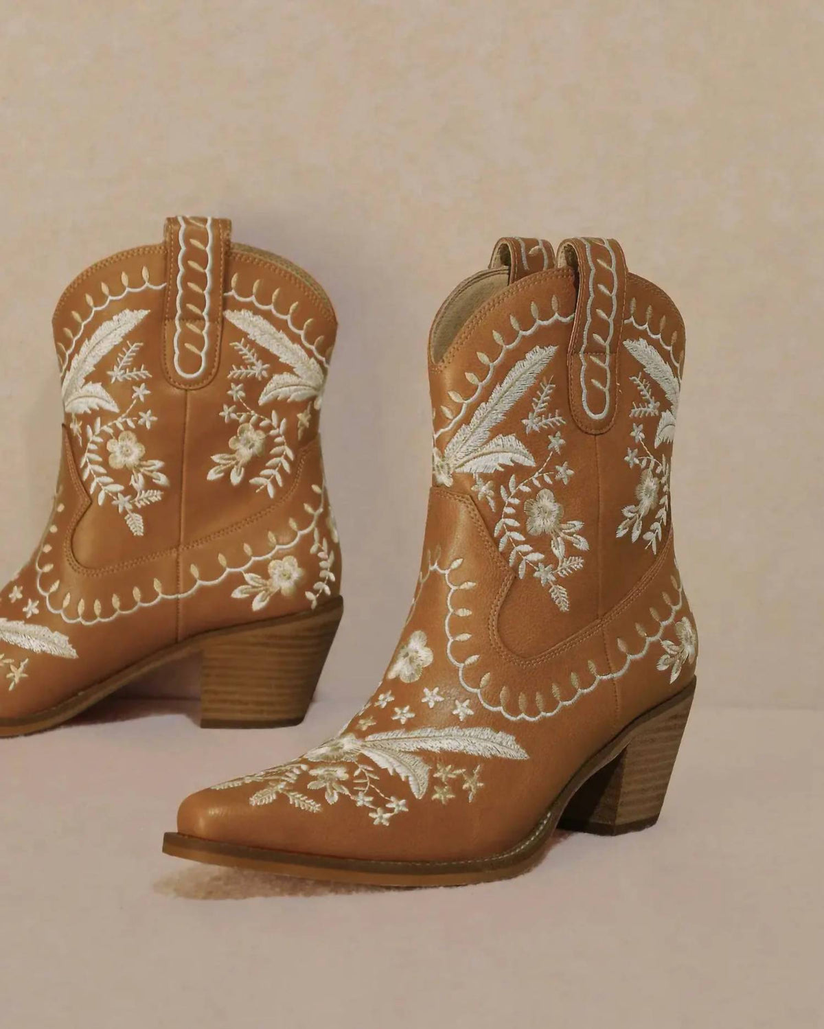 Miracle Miles - Corral Embroidered Western Booties