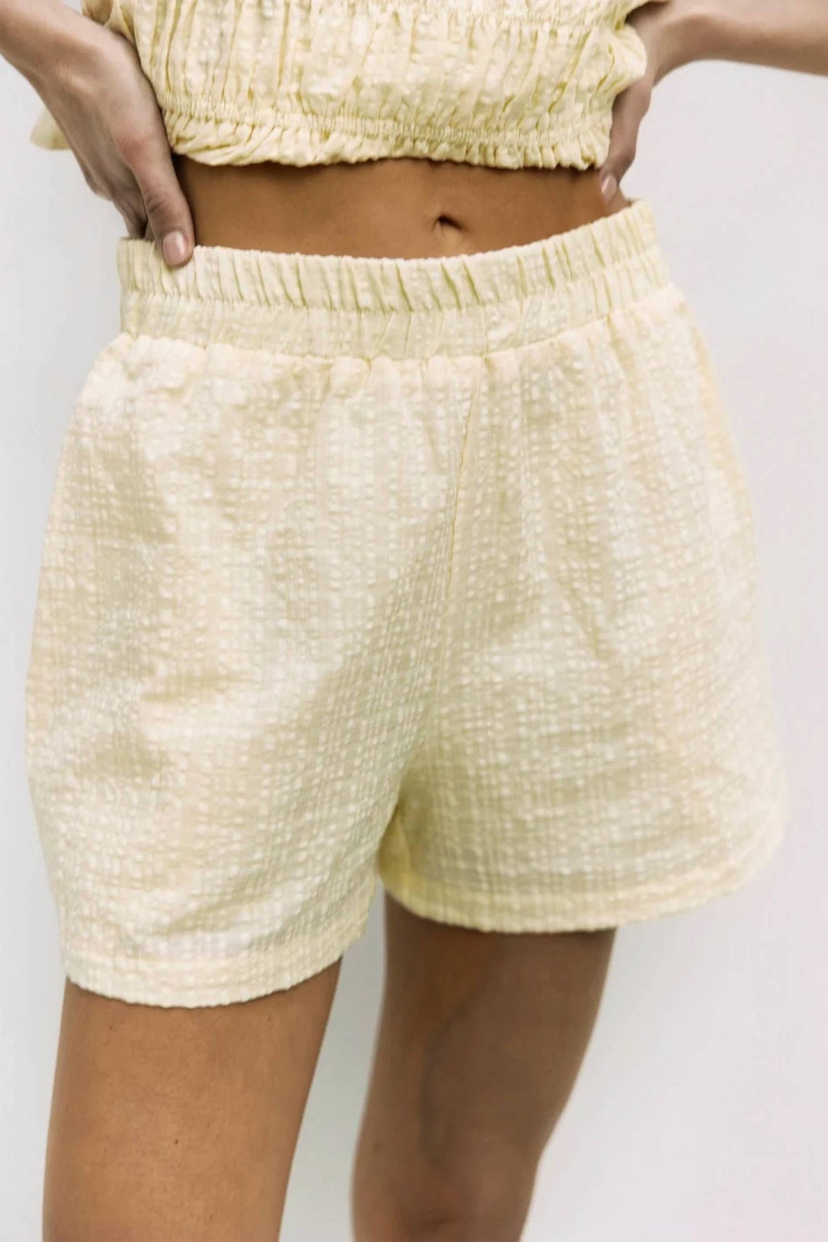 Mod Ref - Allyson Wide-leg Silhouette Short