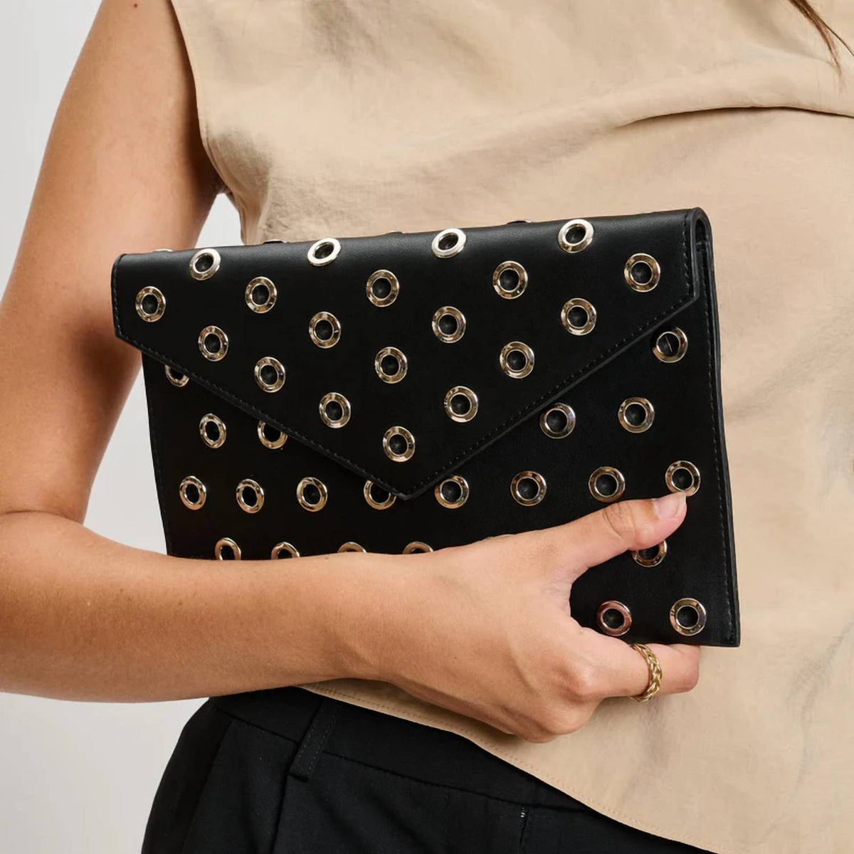 Moda Luxe - Ramona Clutch