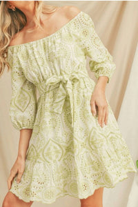 Modo Borboleta - Eyelet Dress