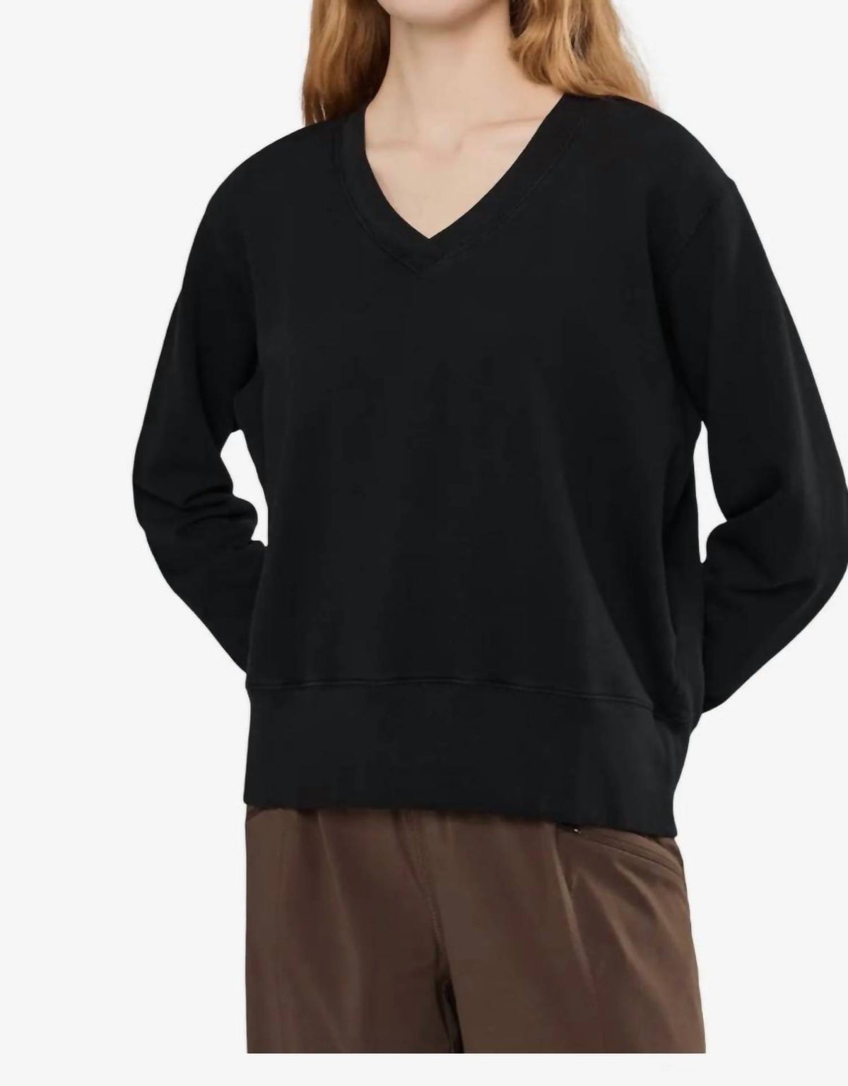Mododoc - Deep V-neck Pullover