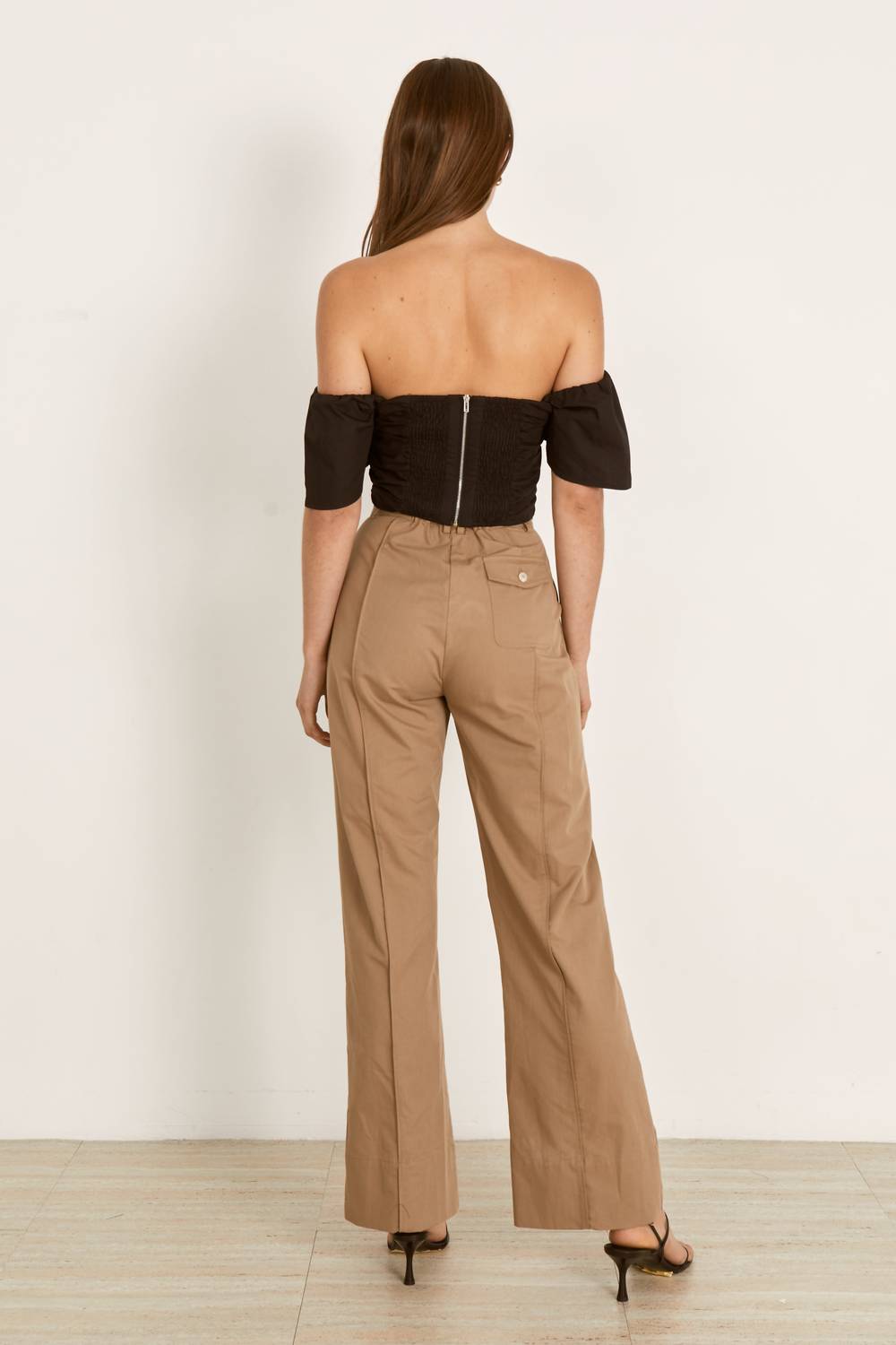 Mon Renn - Johanna Ruffled Top - black - clothing - crop - tops