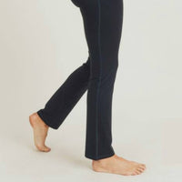Mono B - Straight Leg Legging