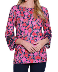 Multiples - 3/4 SLEEVE WIDENECK 2 BUTTON SIDE VENT TOP