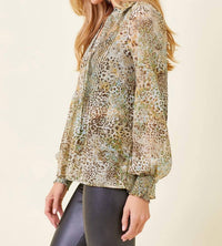 Mystree - Leopard Print Pintuck Blouse