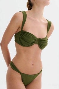 Nelblu - Travesia Pleated Bikini Top - bikinis - clothing - directbrandpartner