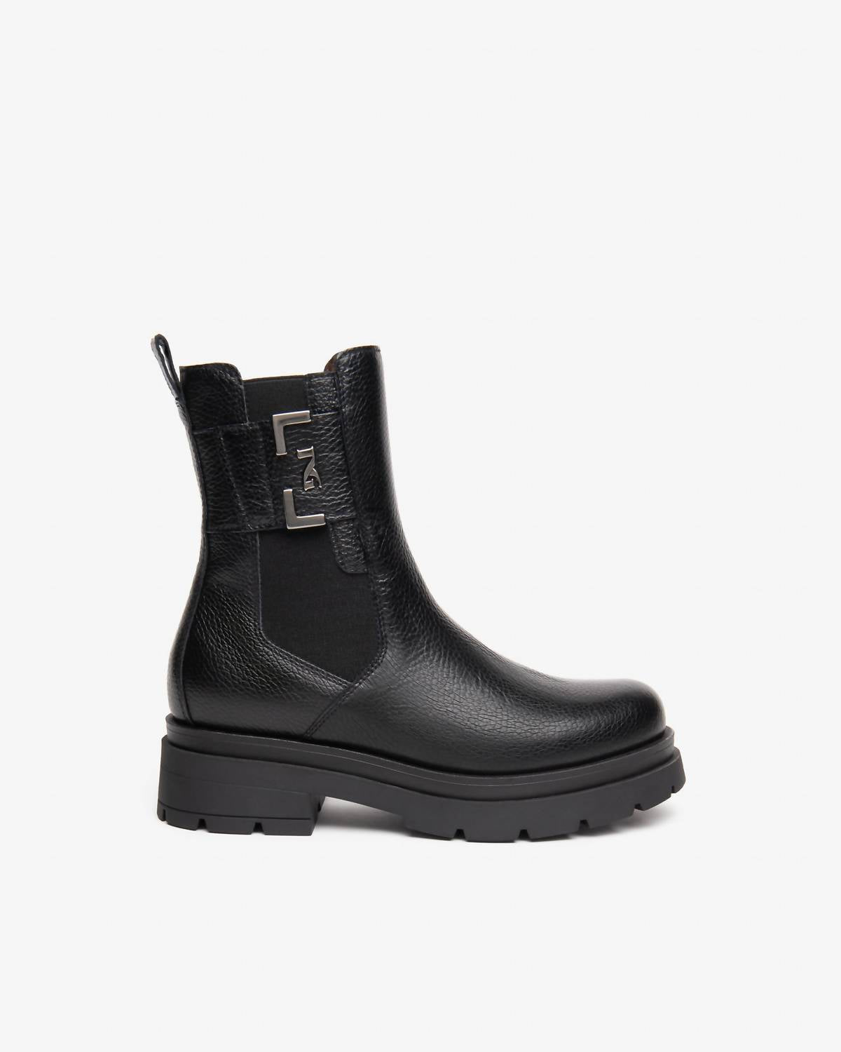 Nerogiardini - Women's Rivalba Chelsea Boot