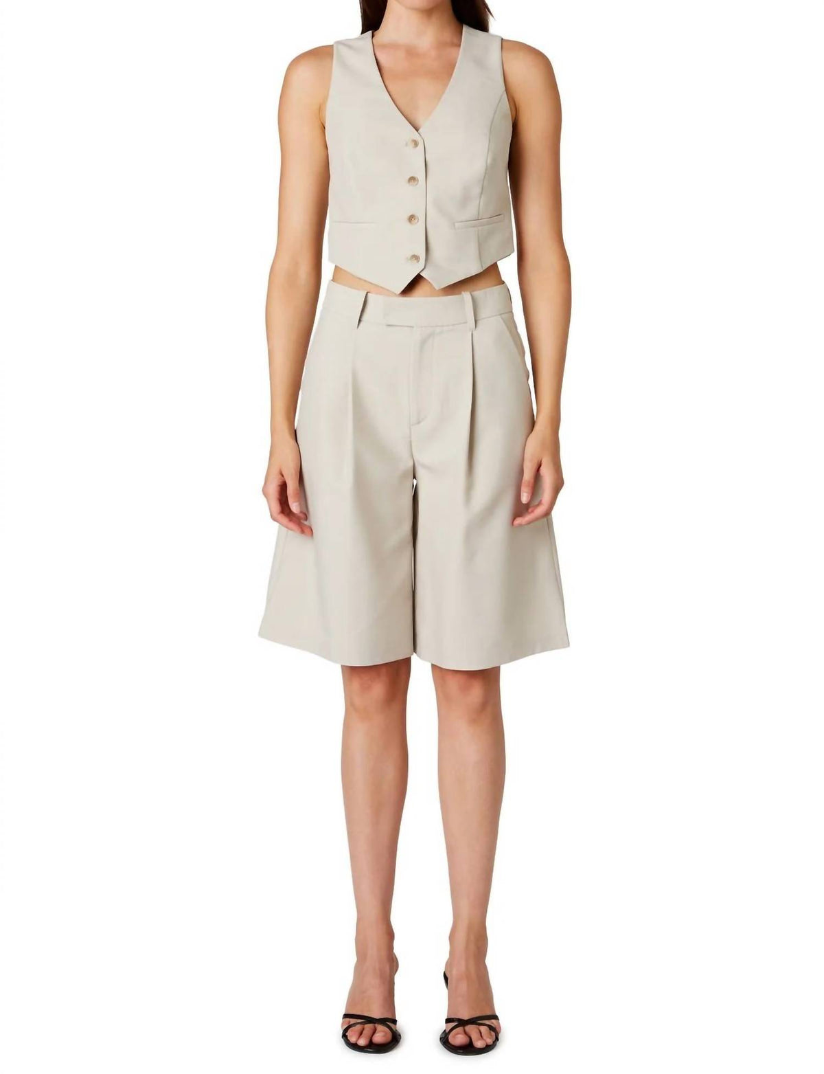 Nia - Daisy Trouser Shorts