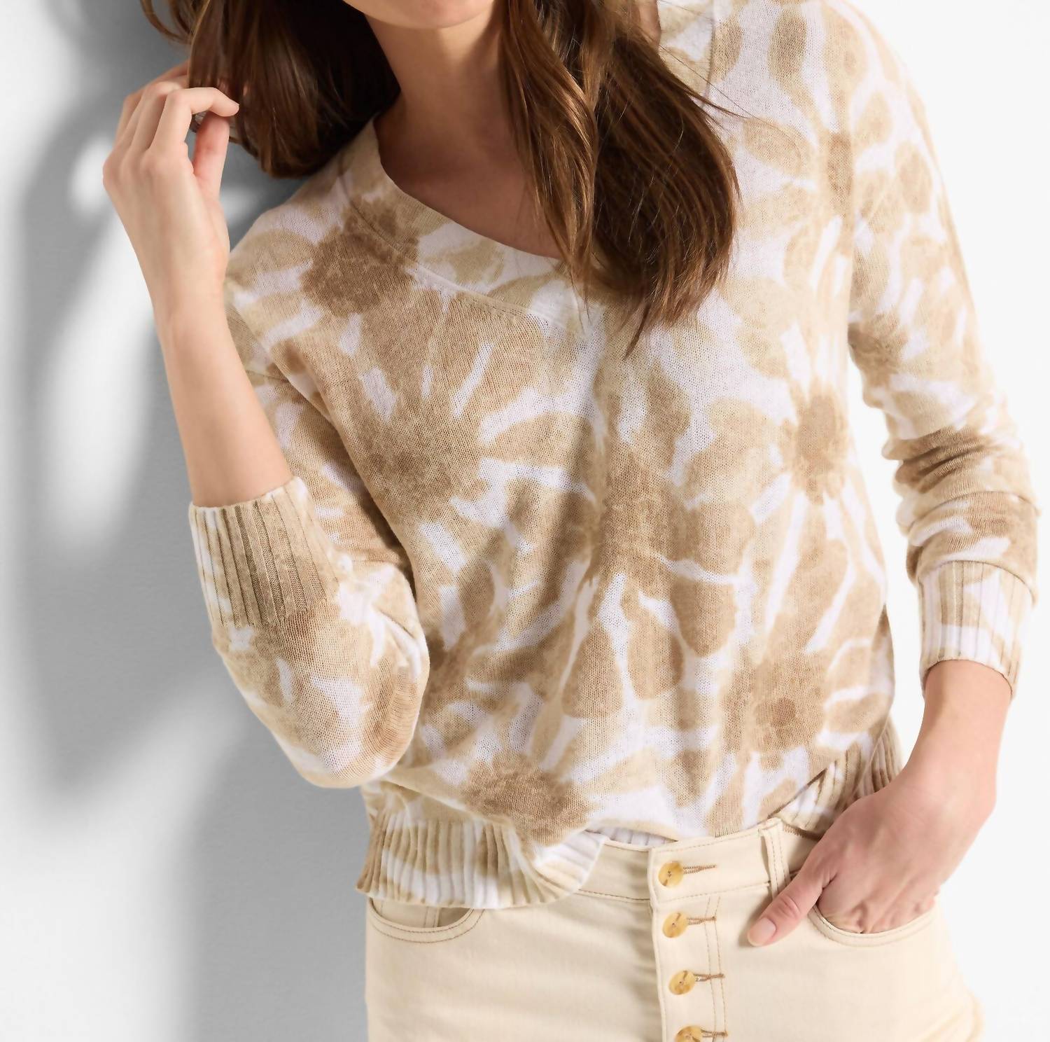Nic + Zoe - Floral Hint Supersoft Sweater - beige - clothing - cotton - blend