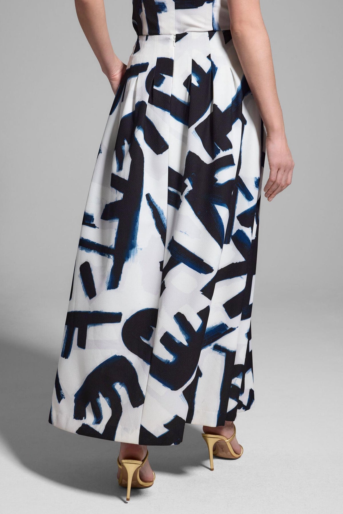 Nic + Zoe - Iconic Letterpress Skirt