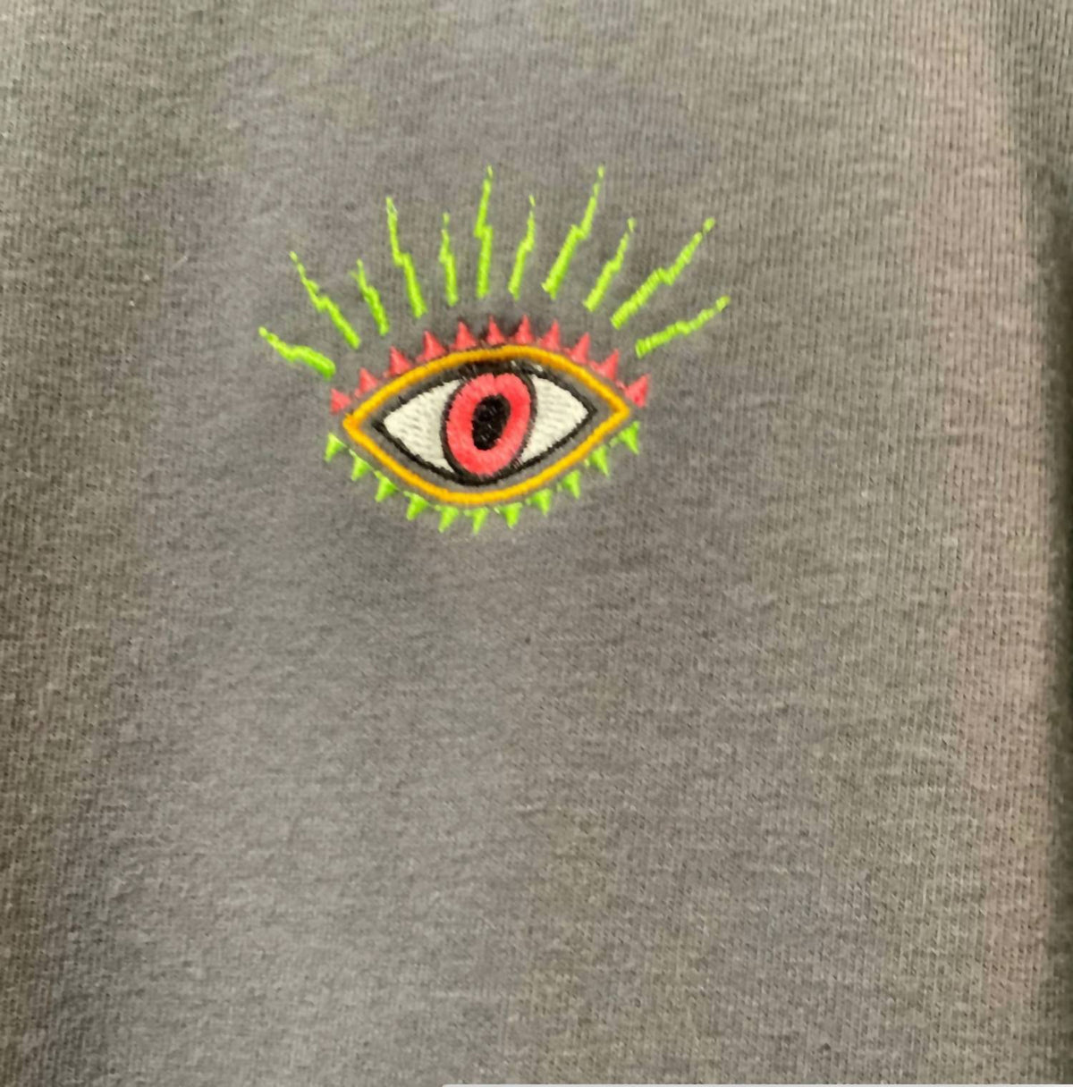 Nicole Miller - WOMEN EVIL EYE CREWNECK SWEATSHIRT
