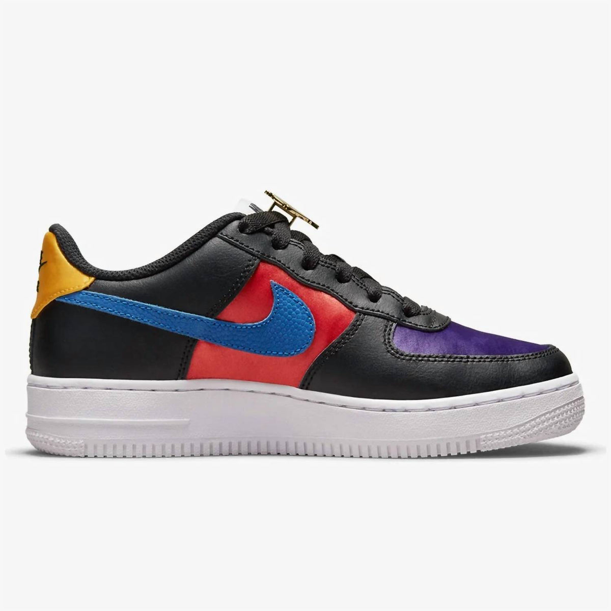 Nike - Kid's 1 Lv8 Emb Sneaker