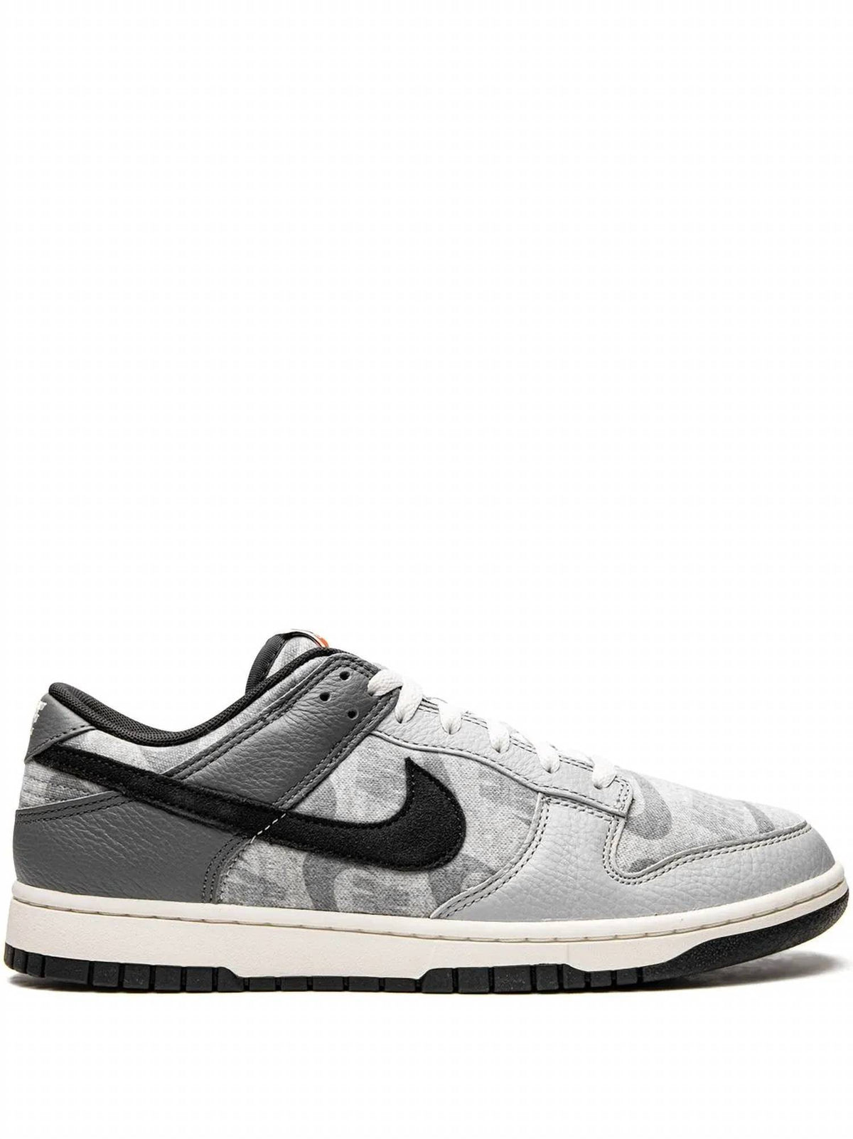Nike - Men's Dunk Low Sneakers