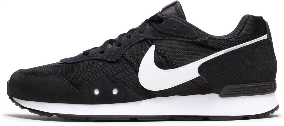Nike - Men's Venture Runner Sneaker