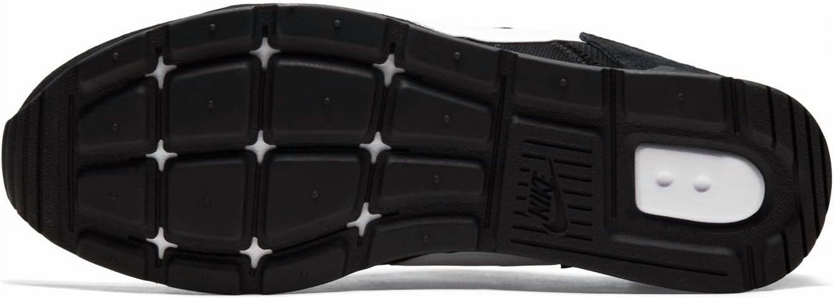 Nike - Men's Venture Runner Sneaker