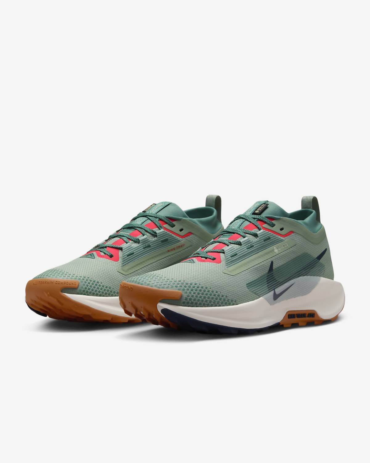 Nike - Men's Pegasus Trail 5 Shoes