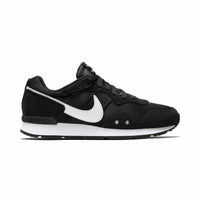 Nike - Women's Venture Runner Sneaker