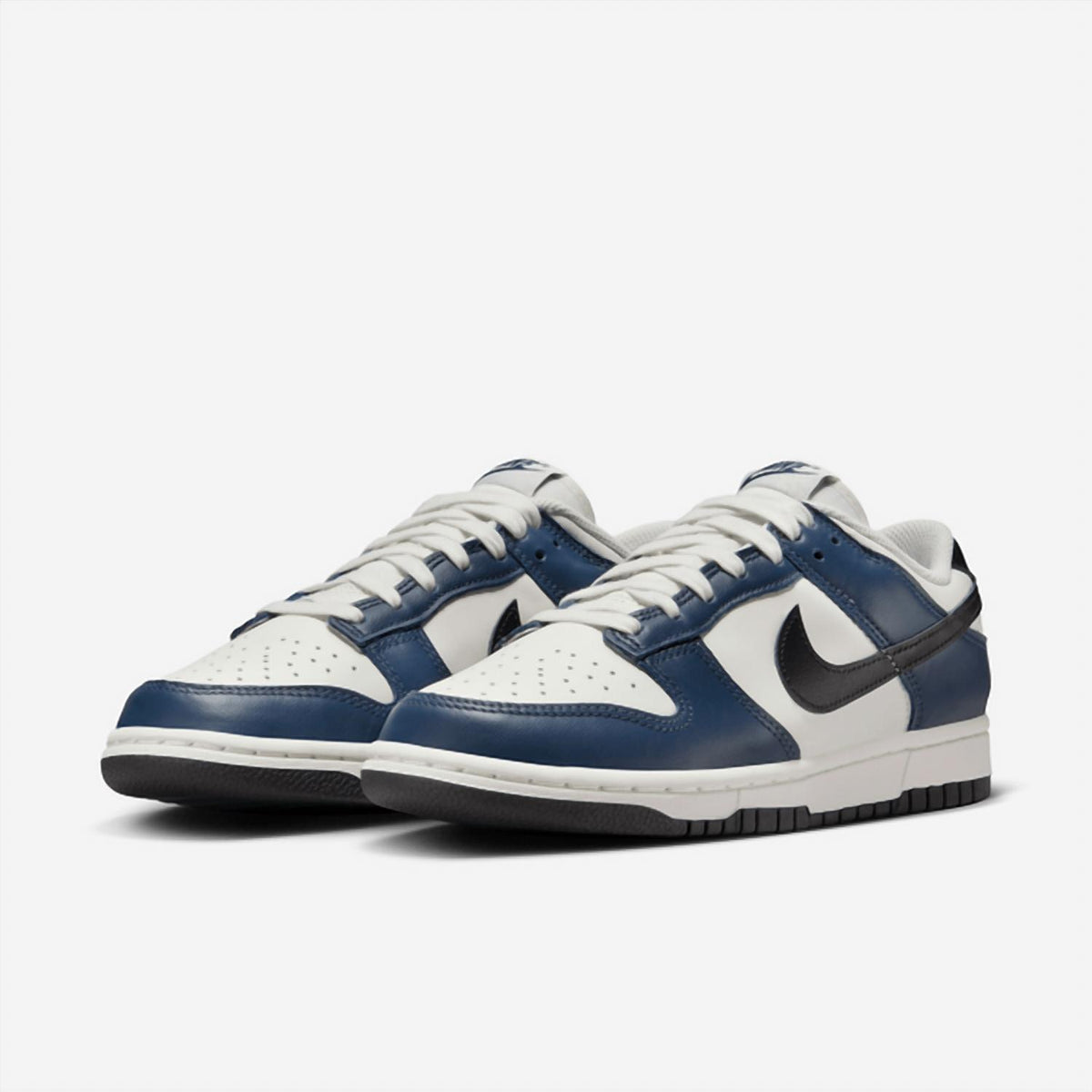Nike - Women's Dunk Low Sneaker
