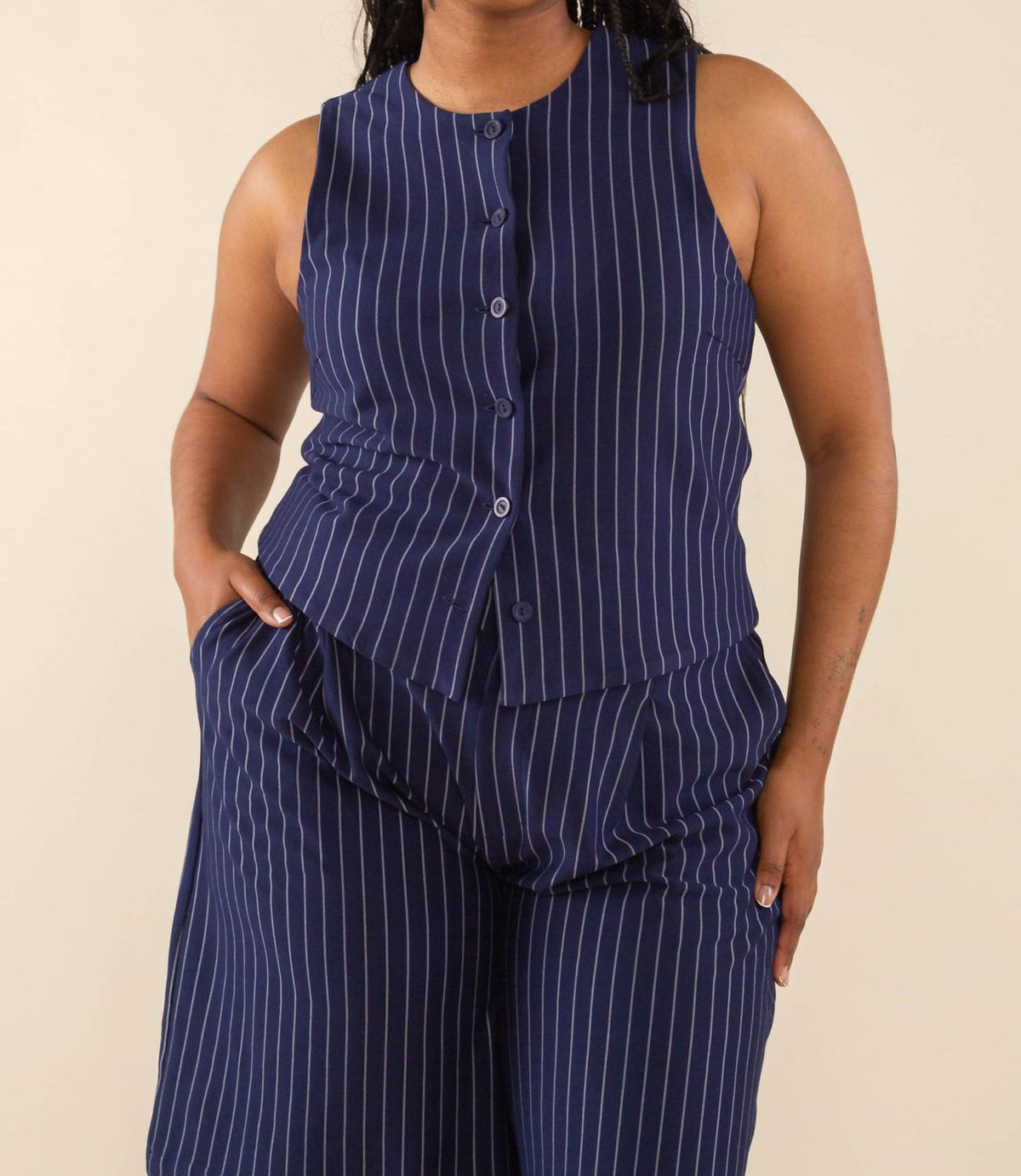 Nlt - Noah High Neck Pinstripe Vest -PLUS