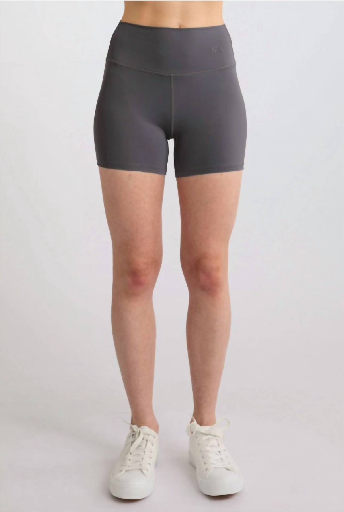 Nux - Willow Short