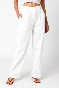 Olivaceous - Arwen Pleated Pants