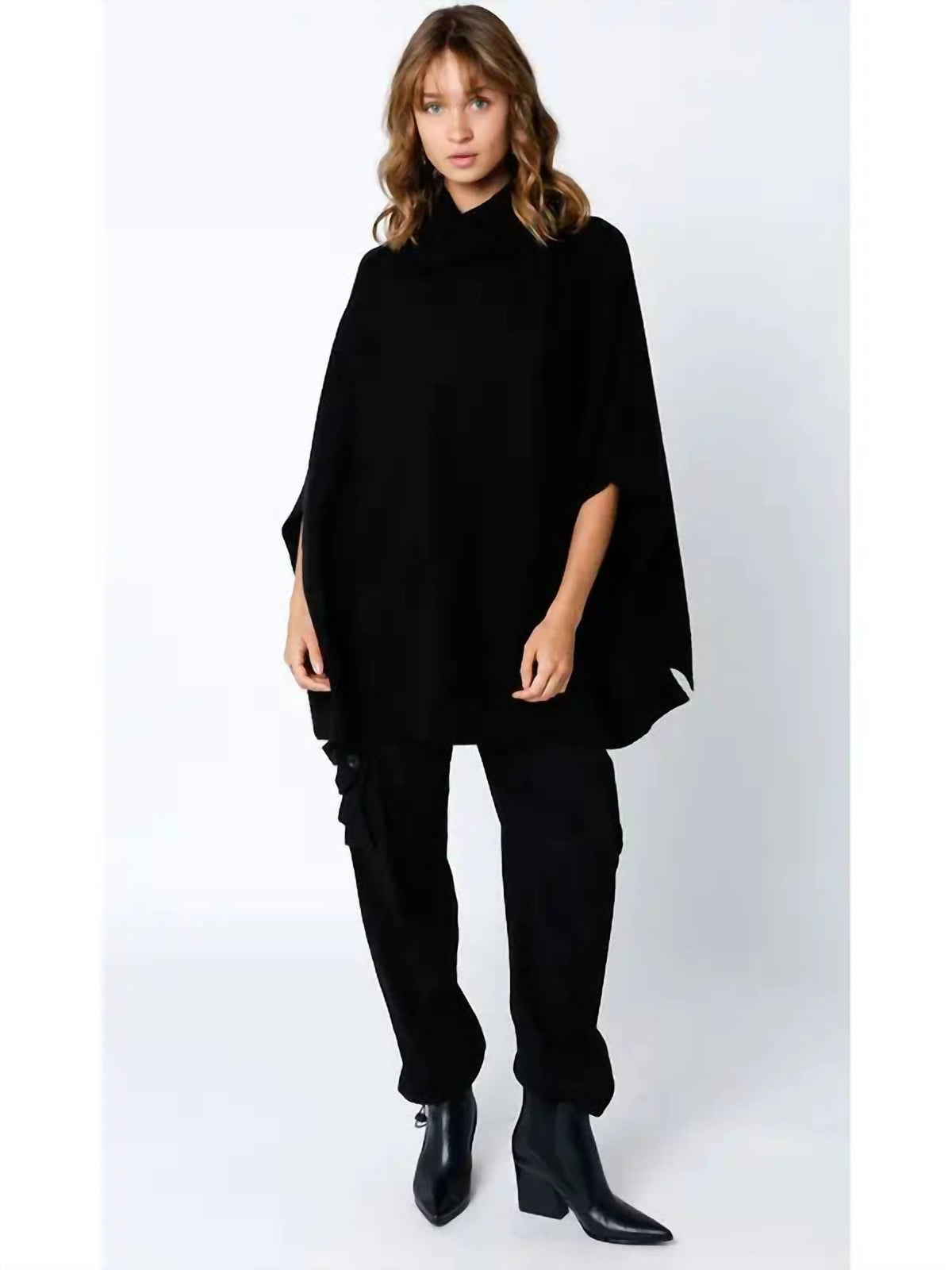 Olivaceous - Emily Sweater