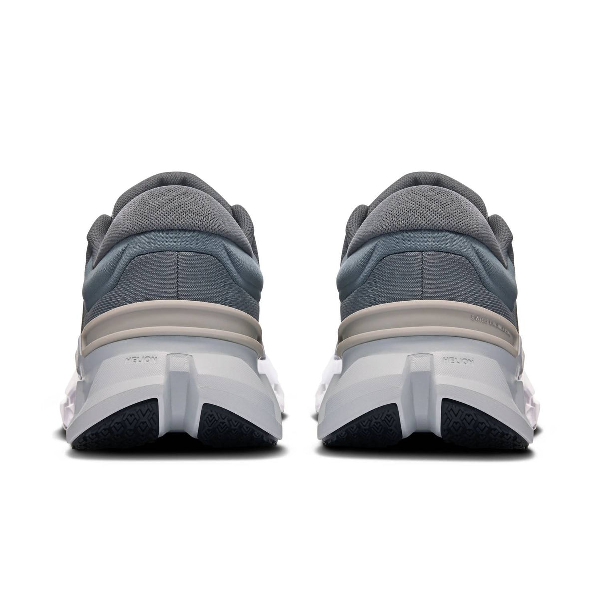 On - Men's Cloudflyer 5 Shoes