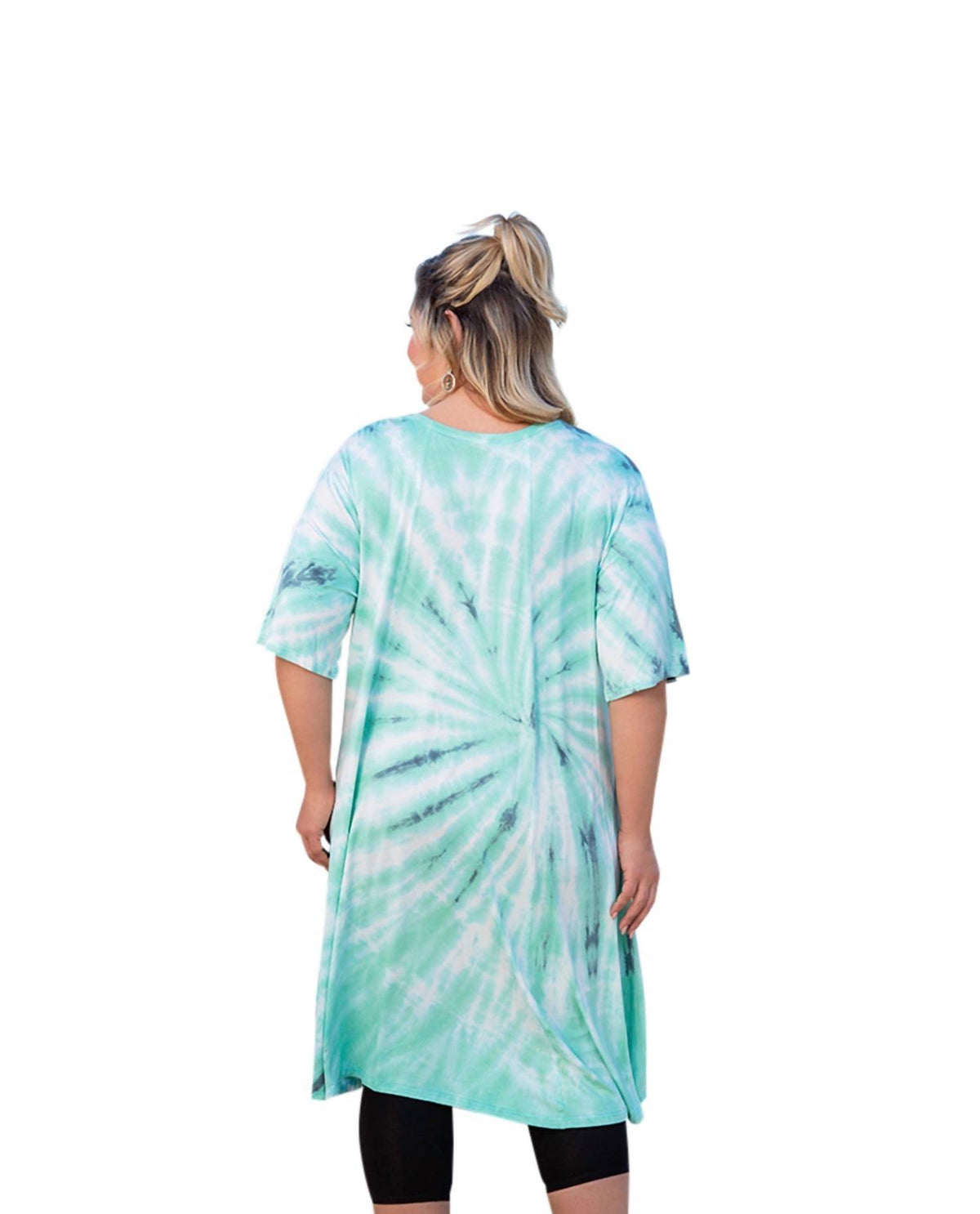 On The Plus Side - Short Sleeve V-Neck Cara Tunic - Plus