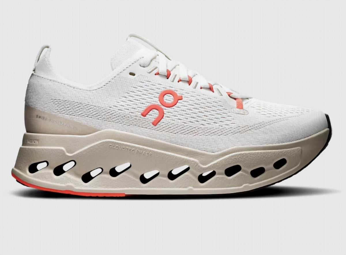 On - Women's Cloudsurfer Max Shoe
