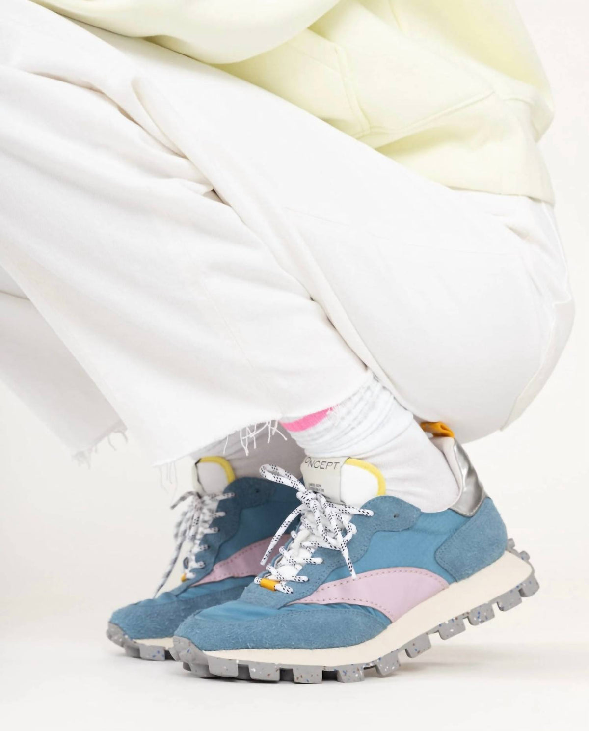 Oncept - Women's Osaka Sneakers