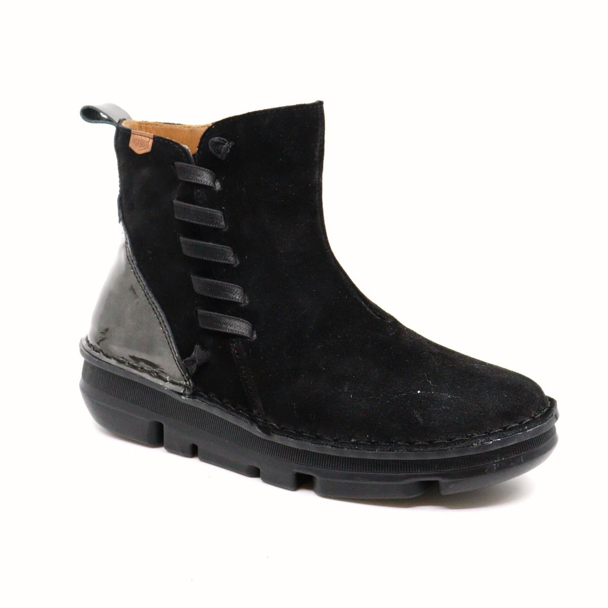 TOUCH RIBBON BOOT