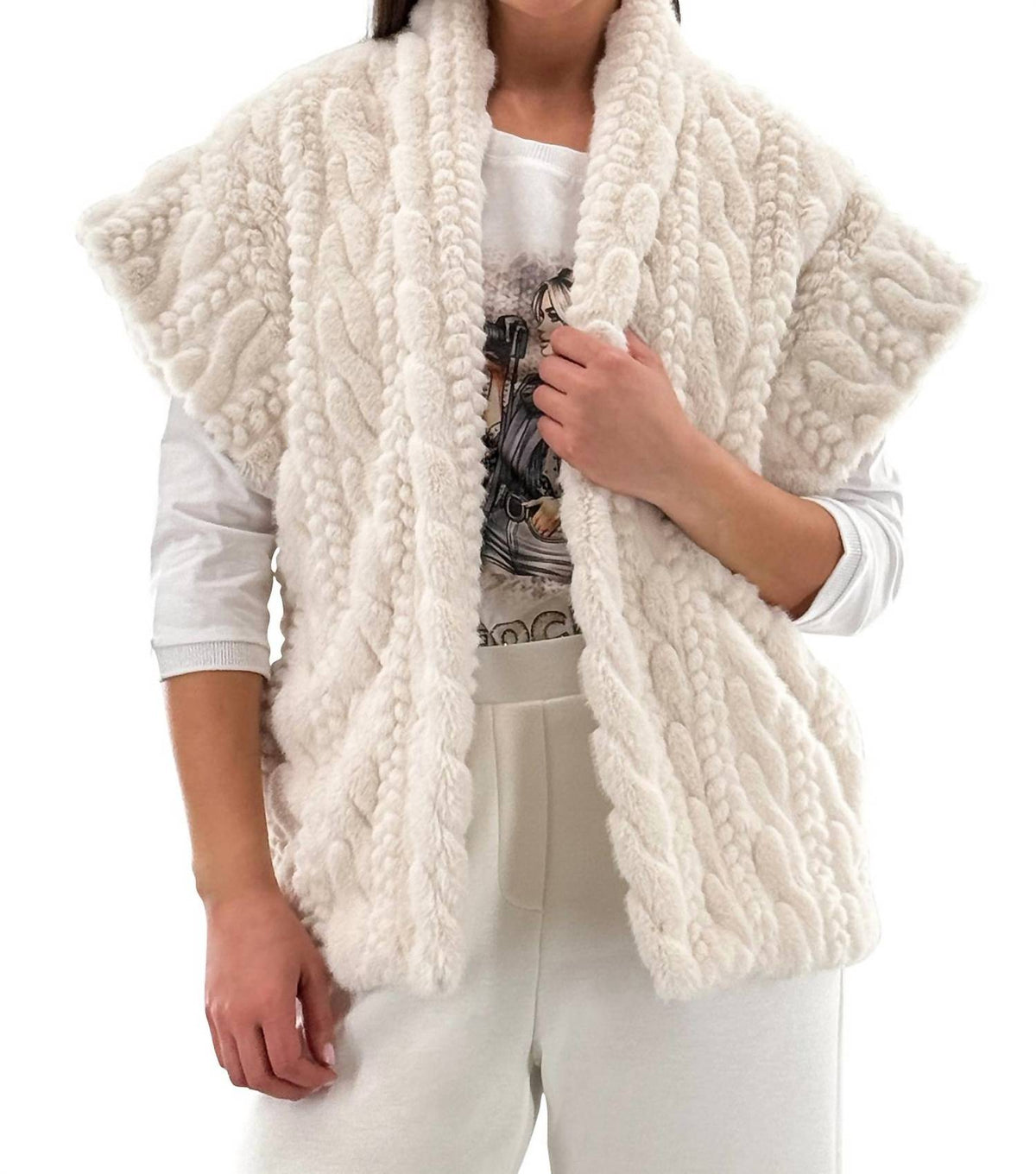 Orly - Faux Fur Cable Gilet