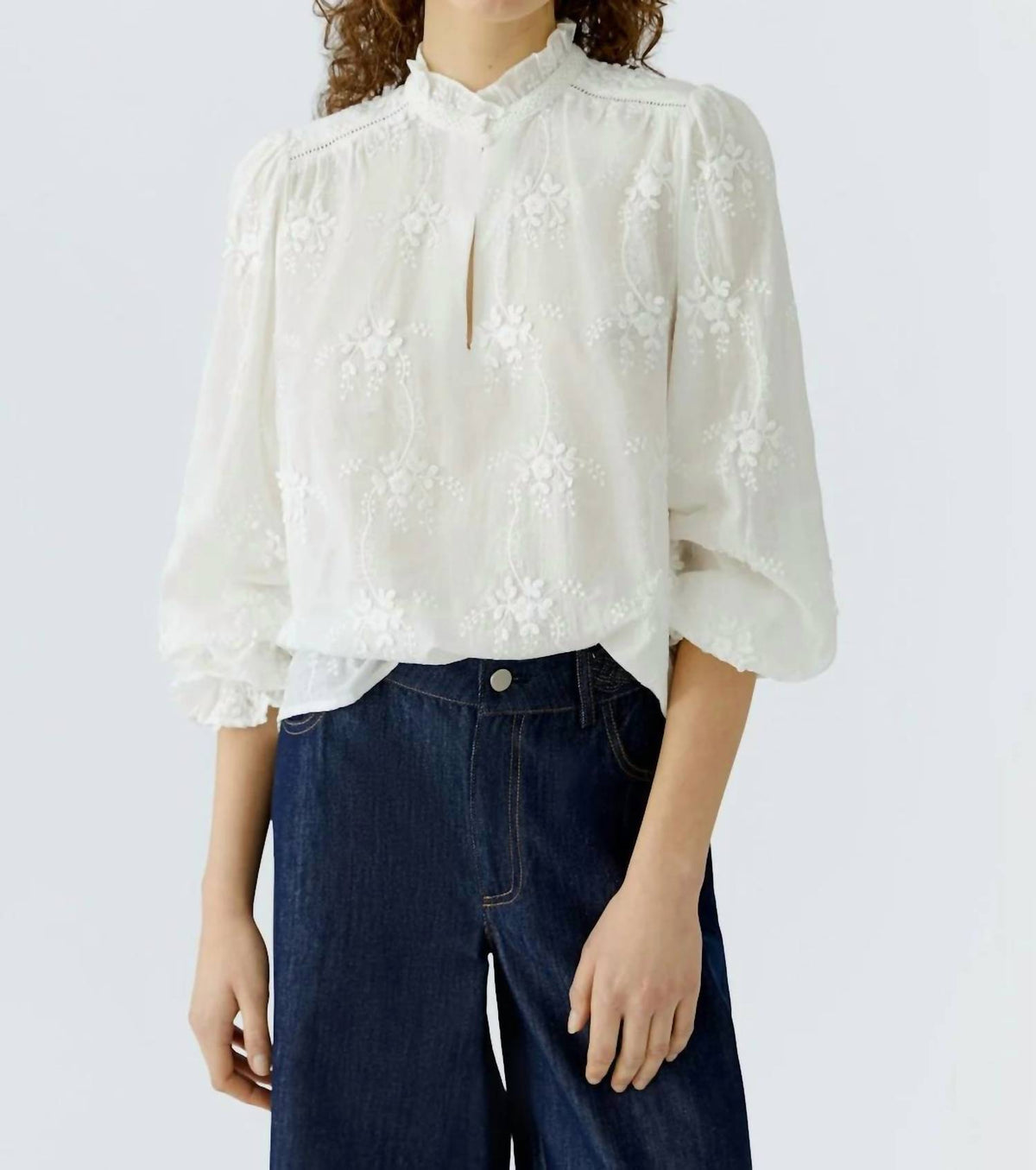 Oui - Floral Embroidered Blouse