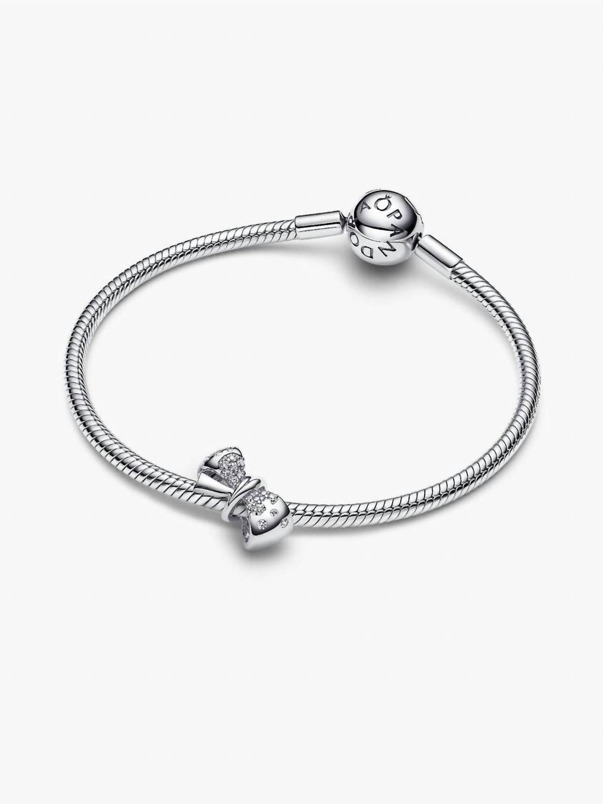 Pandora - Sparkling Bow Charm