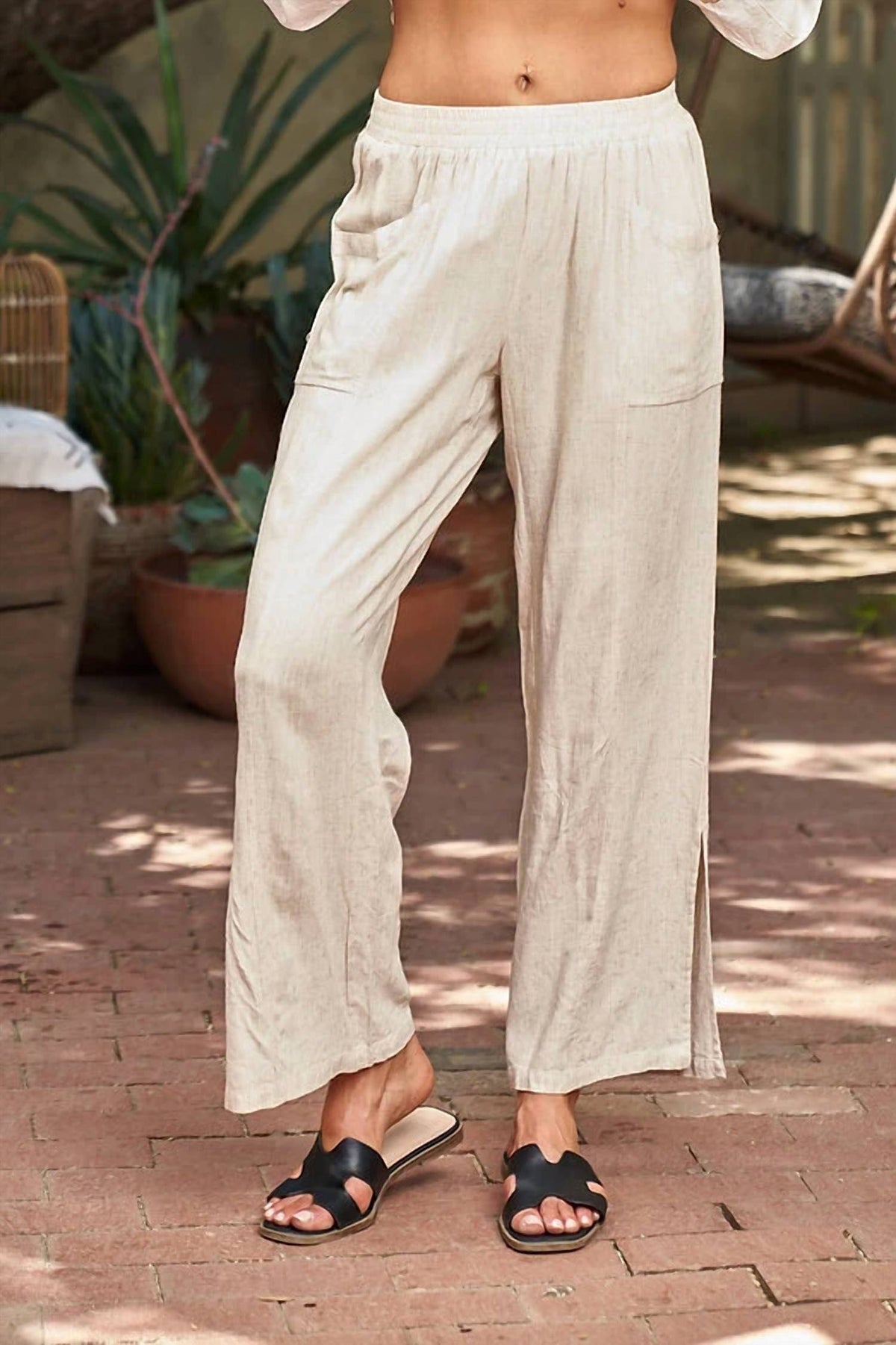 Paparazzi - Linen Side Slit Pants