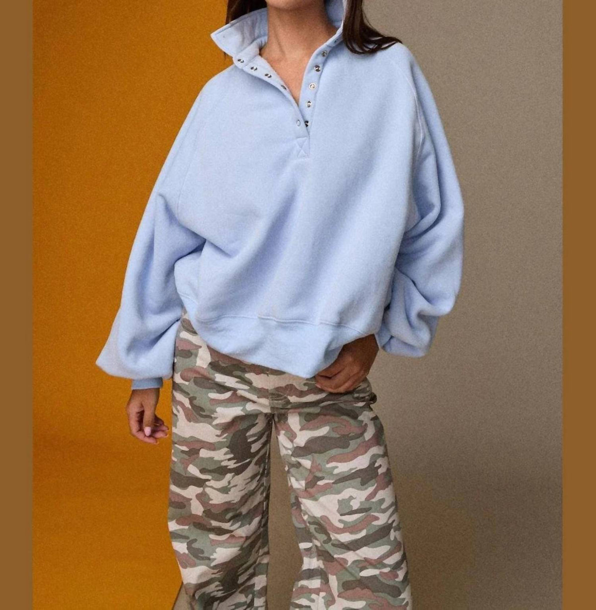 Papermoon - Weekend Snap Sweatshirt