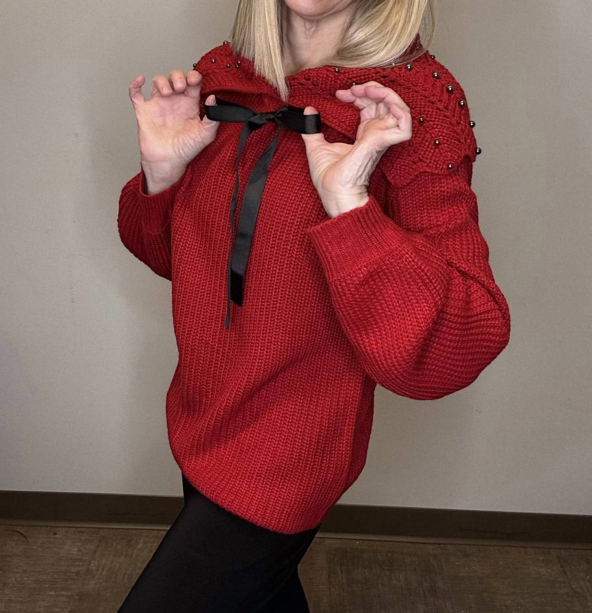 Papillon - Shoulder Stud Detail Sweater