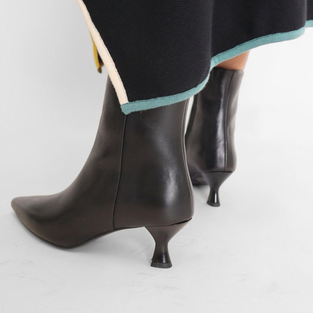 Pavement - Women's Wilma Heeled Booties
