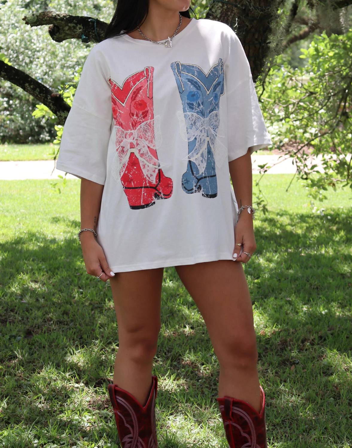 Peach Love - Lace Boots Tee
